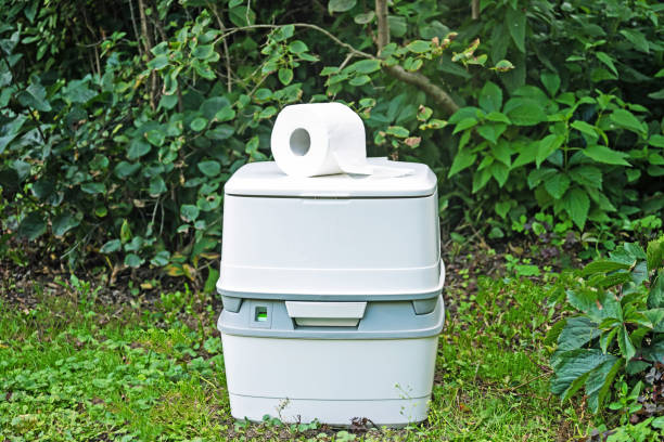 Porta potty delivery and setup in Marshall, VA